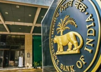 Five Cooperative Banks in Gujarat Face RBI Penalties