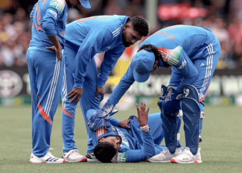 Shreyas Iyer Hospitalised in Sydney After Life-Threatening Injury: BCCI Medical Team’s Quick Action Saves His Life